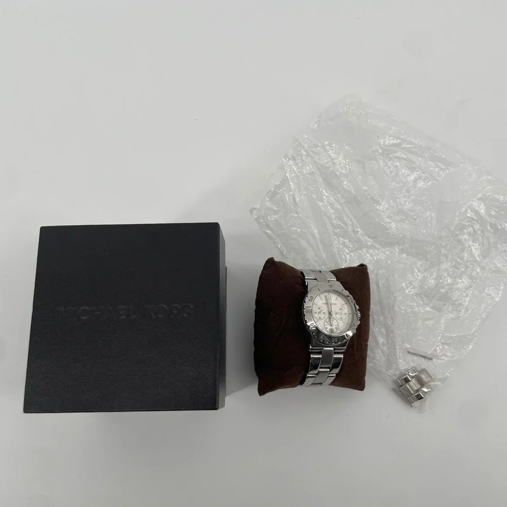 Michael Kors Watch Women OS Silver MK-5498 Chronograph Stainless Steel Bracelet